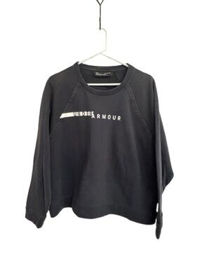 Under Armour Black Pullover Sweatshirt with Logo Tag